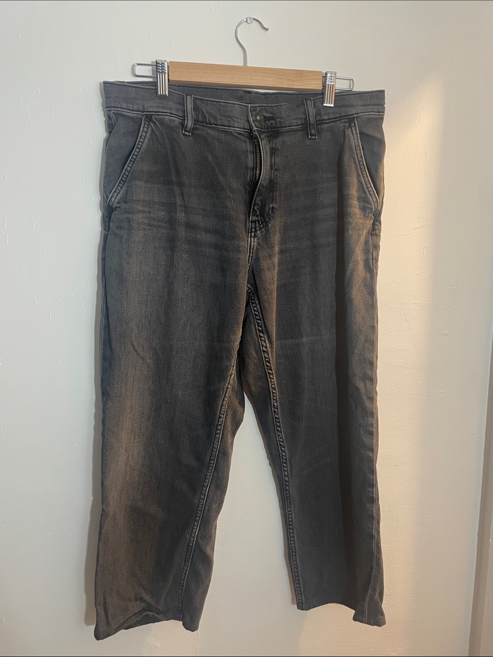 Uniqlo Men's Black Washed Relaxed Jeans